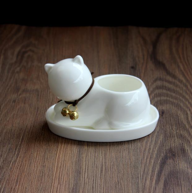 Whimsical Cat Ceramic Succulent Planter - Playful Home Accent