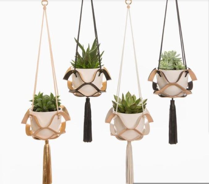 Tierra Leather Plant Hanger