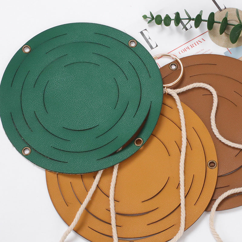Tierra Leather Plant Hanger
