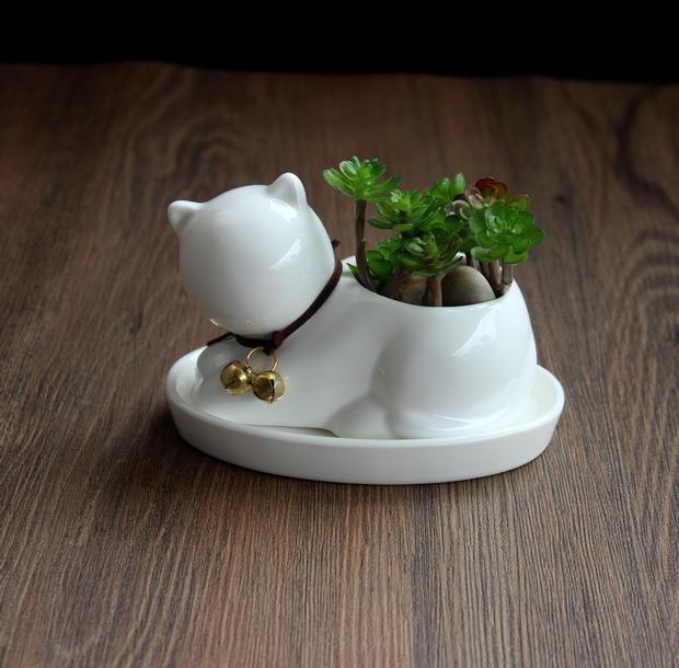Whimsical Cat Ceramic Succulent Planter - Playful Home Accent