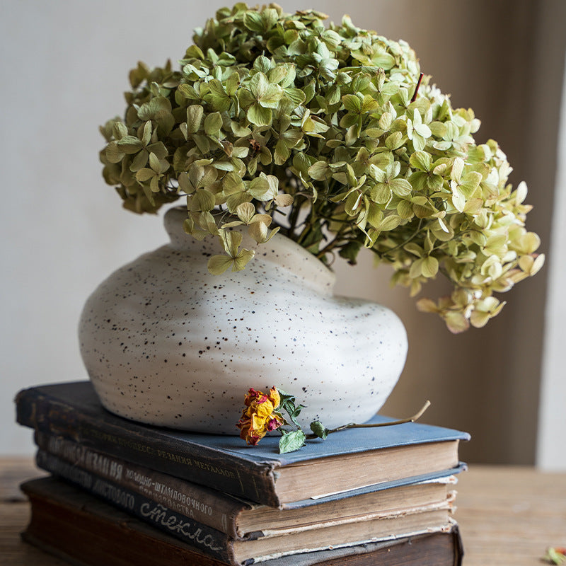 Modern Simplicity Ceramic Vase