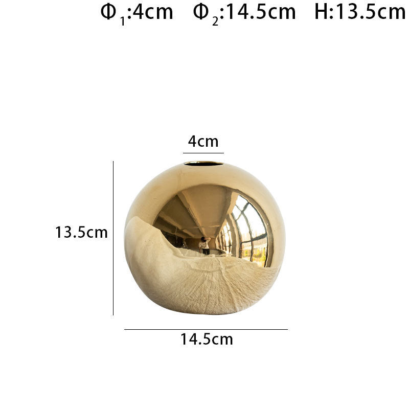 Aurum Sphere Vase – Handmade Golden Elegance
