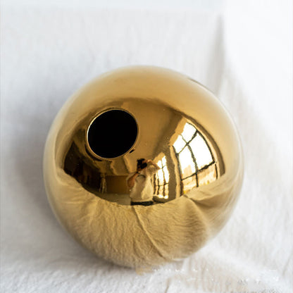 Aurum Sphere Vase – Handmade Golden Elegance