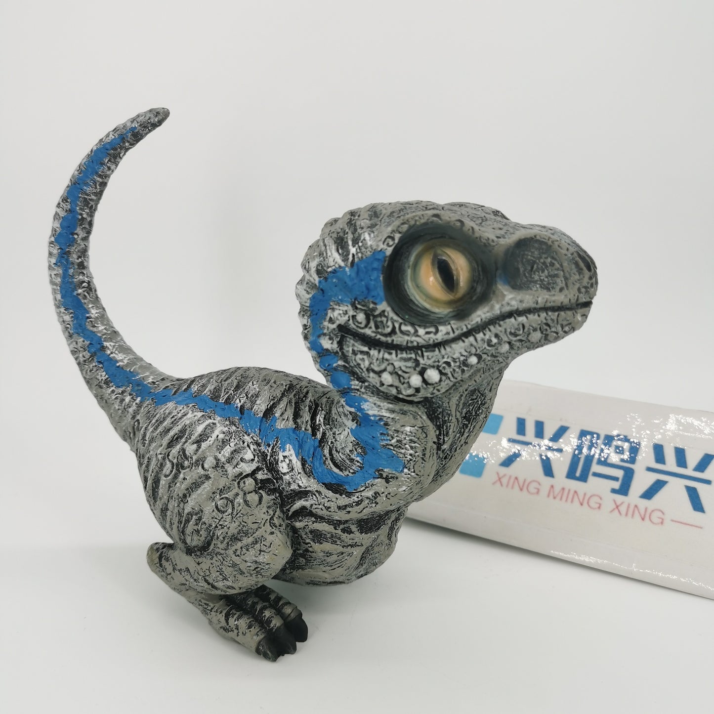 Cute Dinosaur Garden Statues - Realistic Resin Velociraptor Ornament