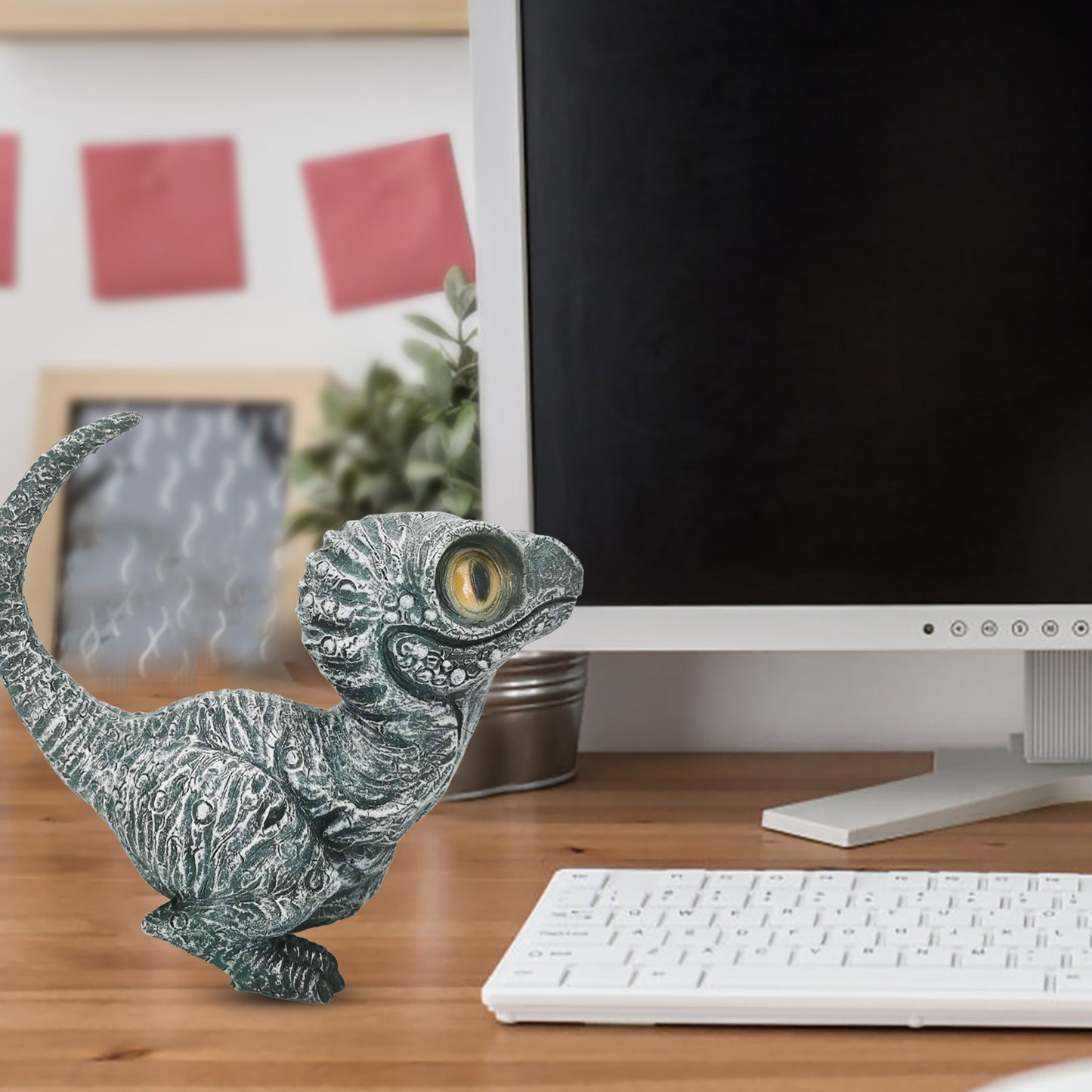 Cute Dinosaur Garden Statues - Realistic Resin Velociraptor Ornament