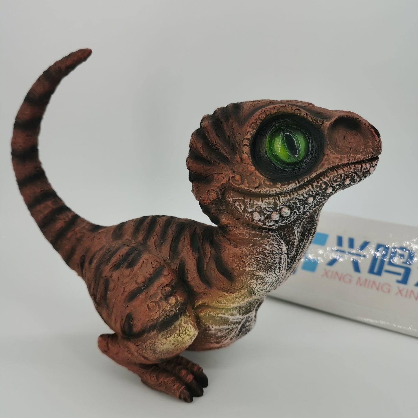 Cute Dinosaur Garden Statues - Realistic Resin Velociraptor Ornament